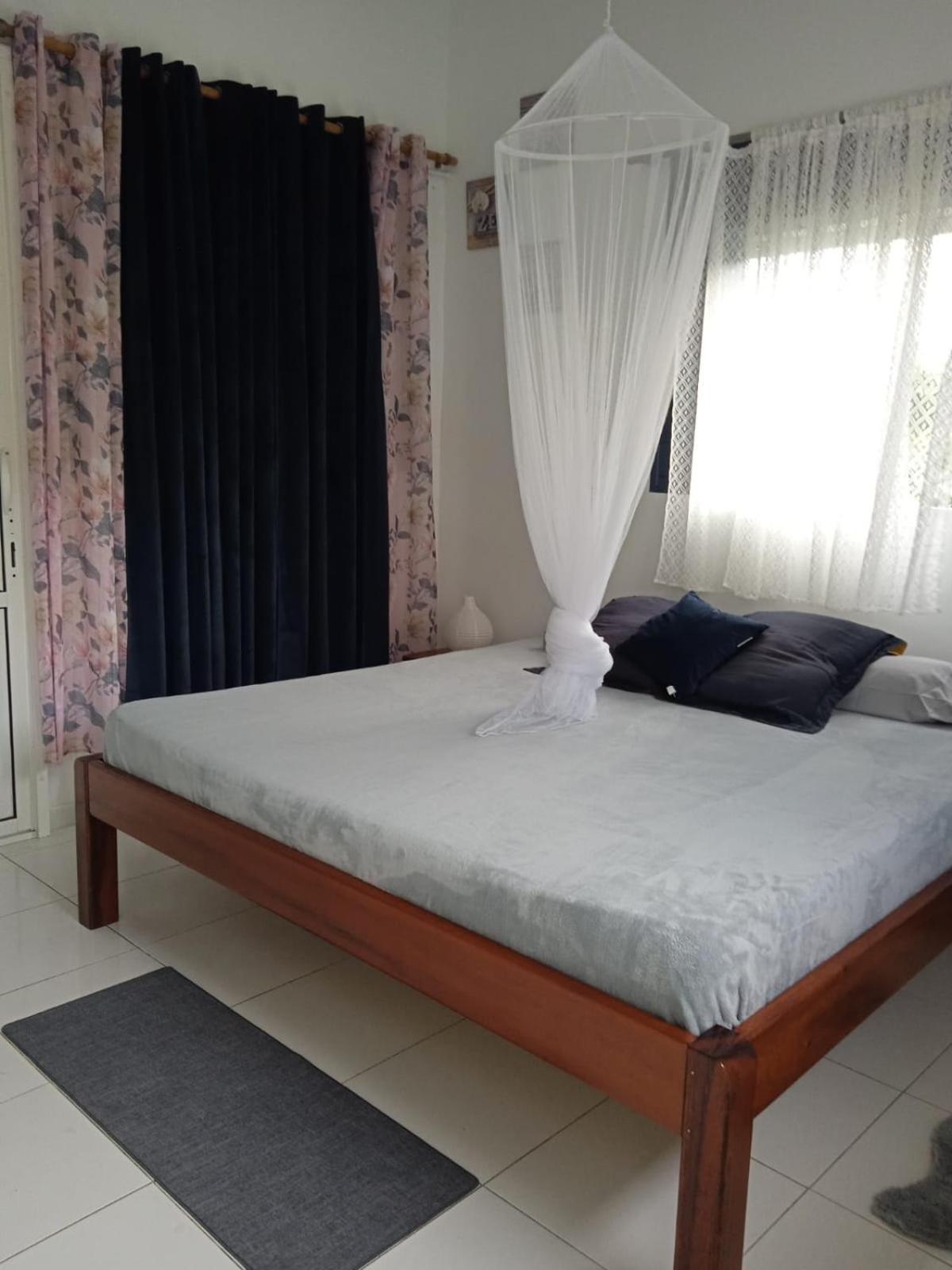 Maryland'S Apartment Grand-Bourg  Екстериор снимка